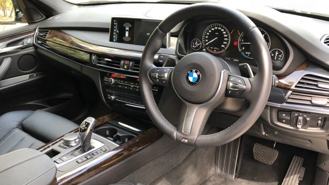 2018 BMW X5 interior