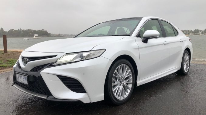 2018 toyota camry sl