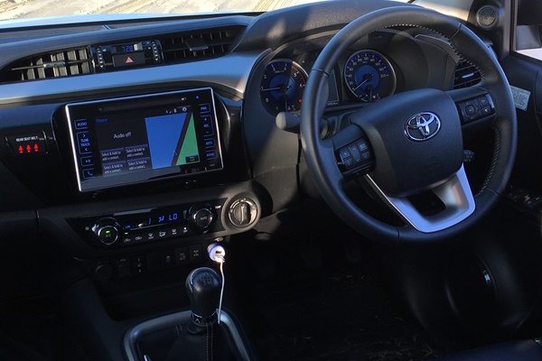 2018 Toyota Hilux SR5 