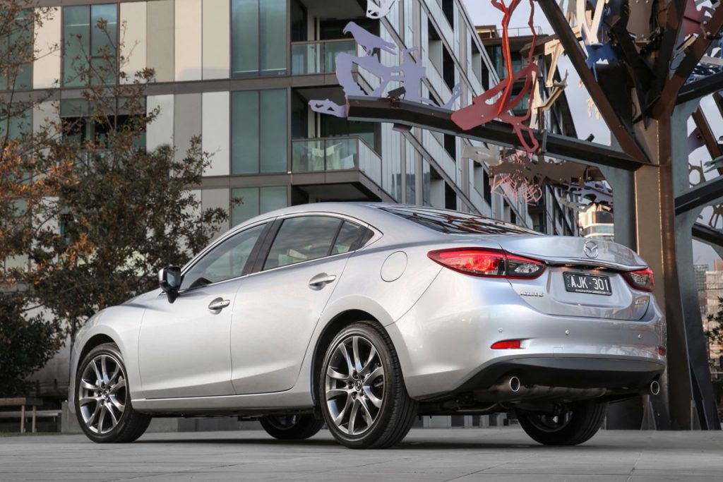 2018 Mazda 6 Atenza rear