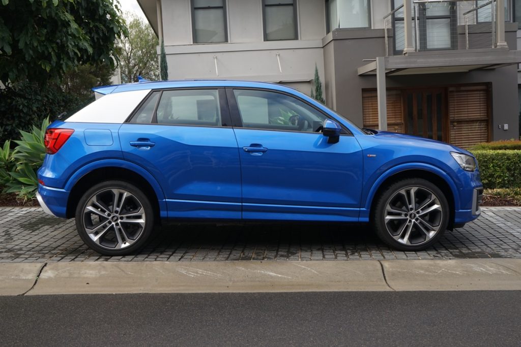 2018 Audi Q2 side