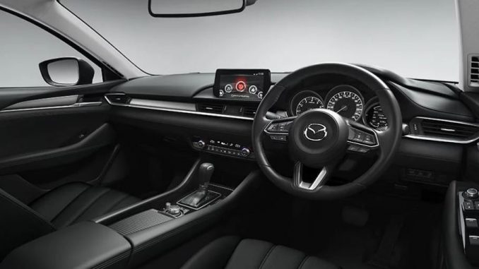 Mazda6 Wagon interior