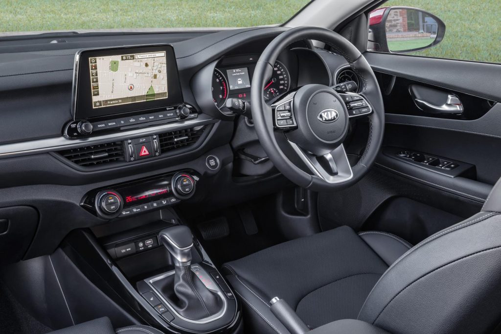 Kia Cerato Sedan Sport+ interior