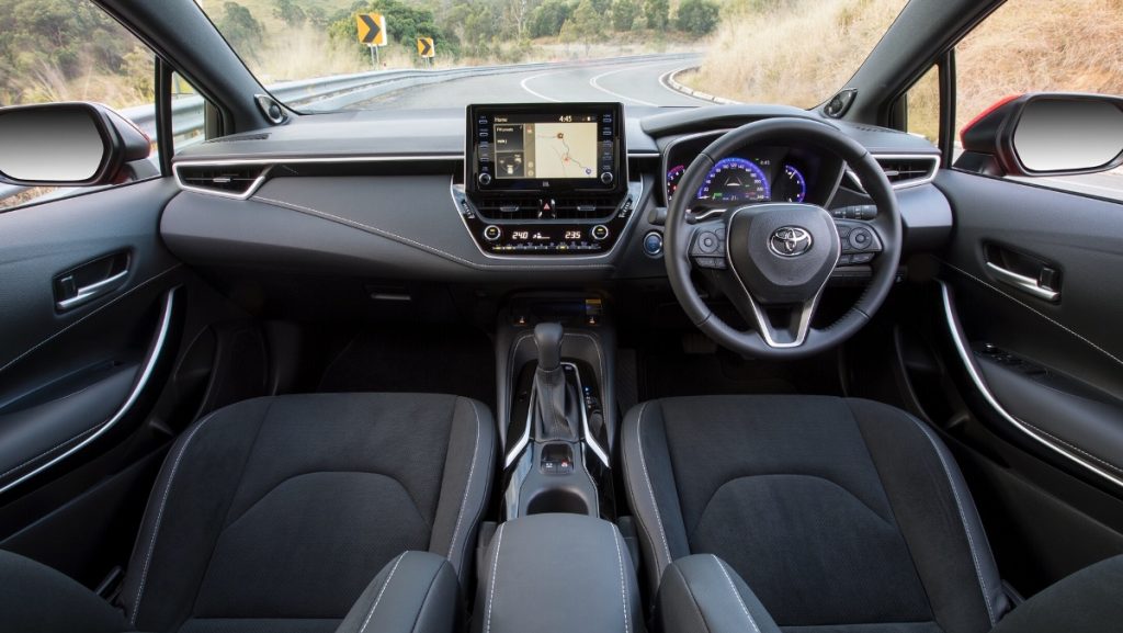 2018 Toyota Corolla ZR Hybrid interior