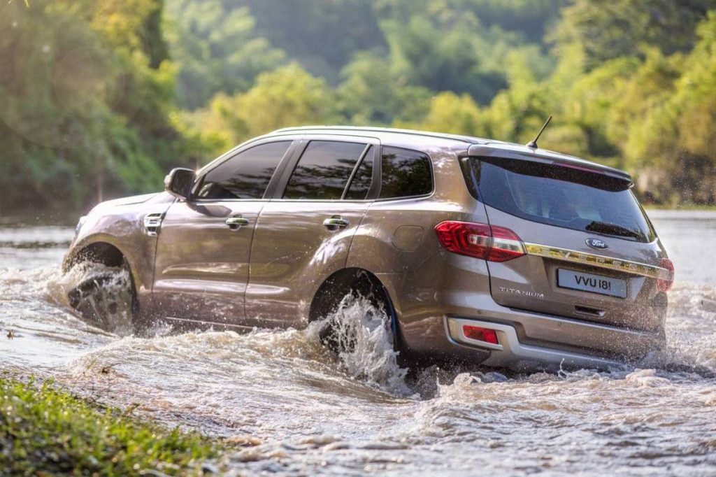 2018 Ford Everest 2.0 Trend water