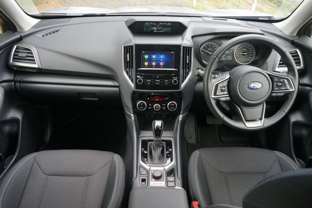 2018 Subaru Forester 2.5i interior