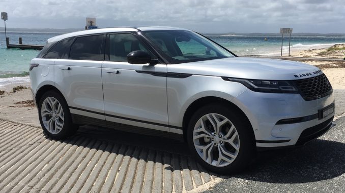 2019 Range Rover Velar P250 SE front