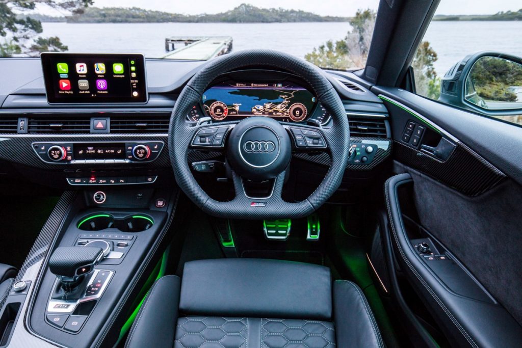 2019 Audi RS 5 Coupé interior