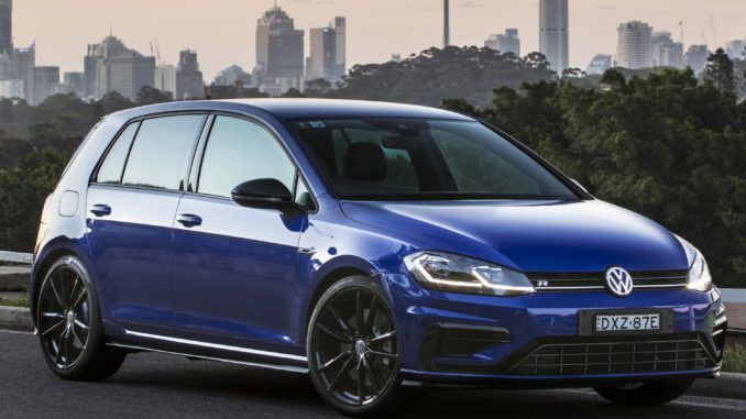 VW GOLF R Special Edition front 34