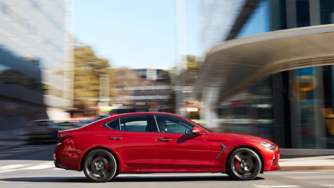 2020 Genesis G70 Sports 2.0L T Profile